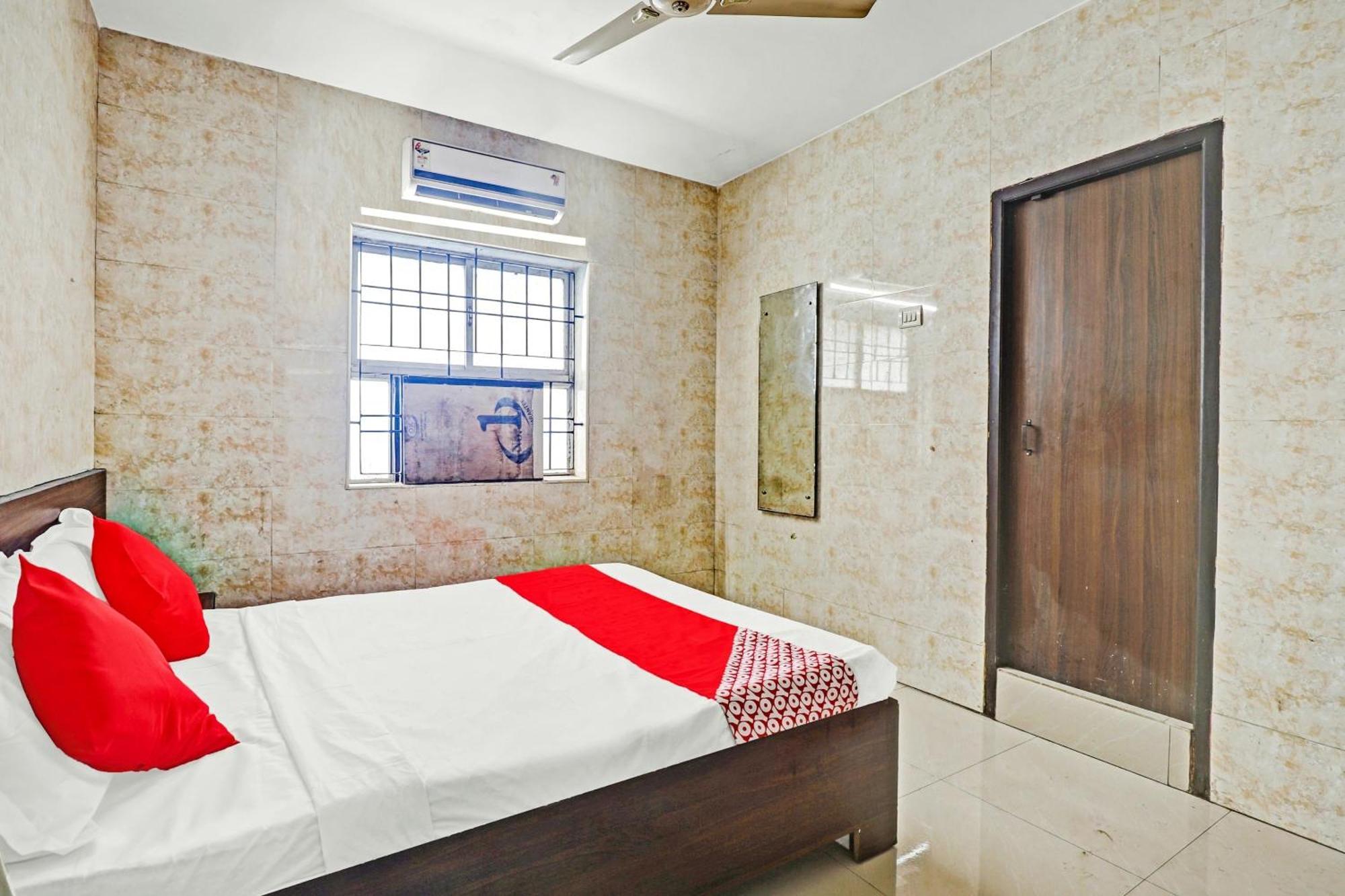 Hotel O Arunachala Guest House Ченнаи Экстерьер фото