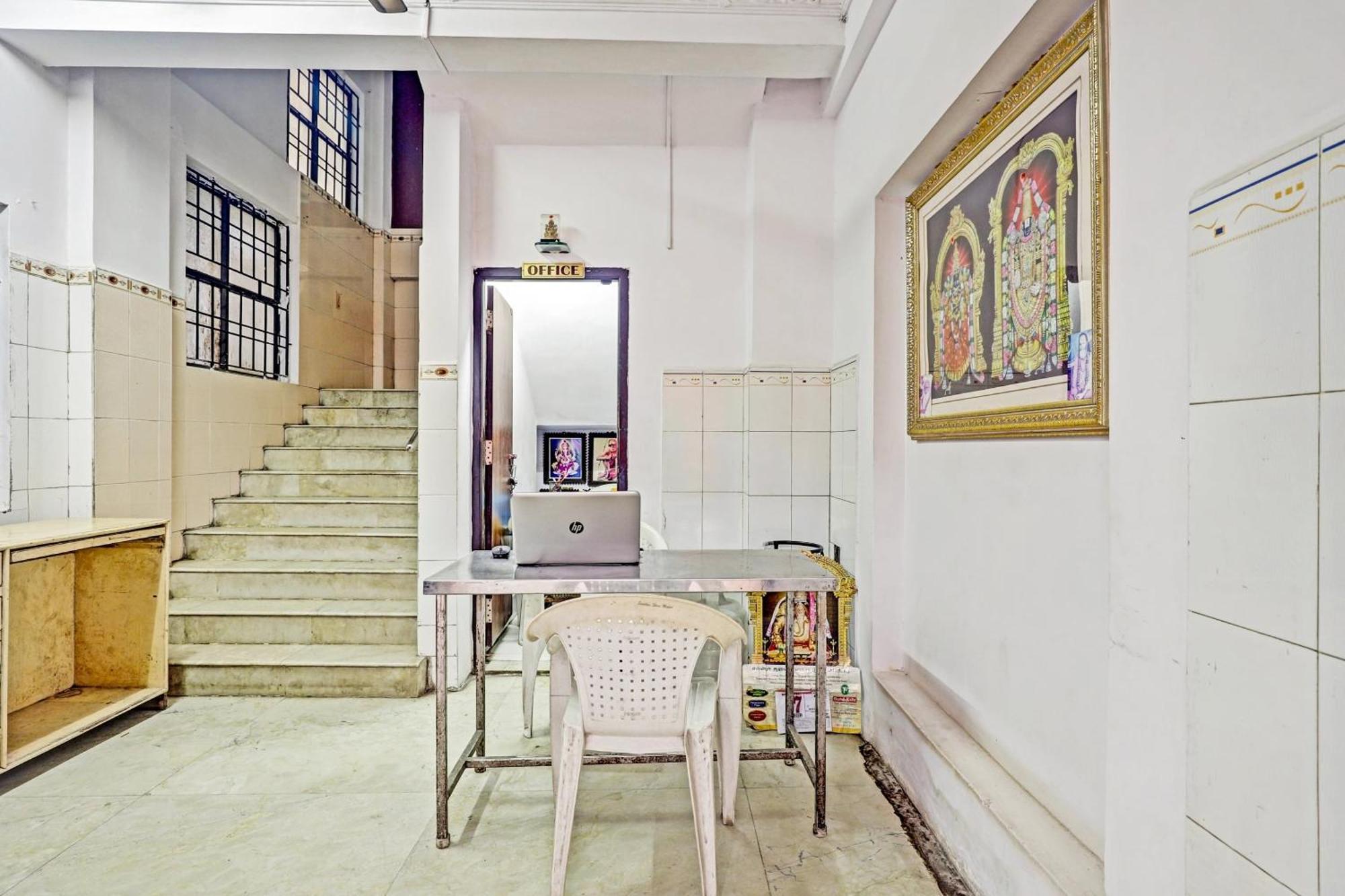 Hotel O Arunachala Guest House Ченнаи Экстерьер фото